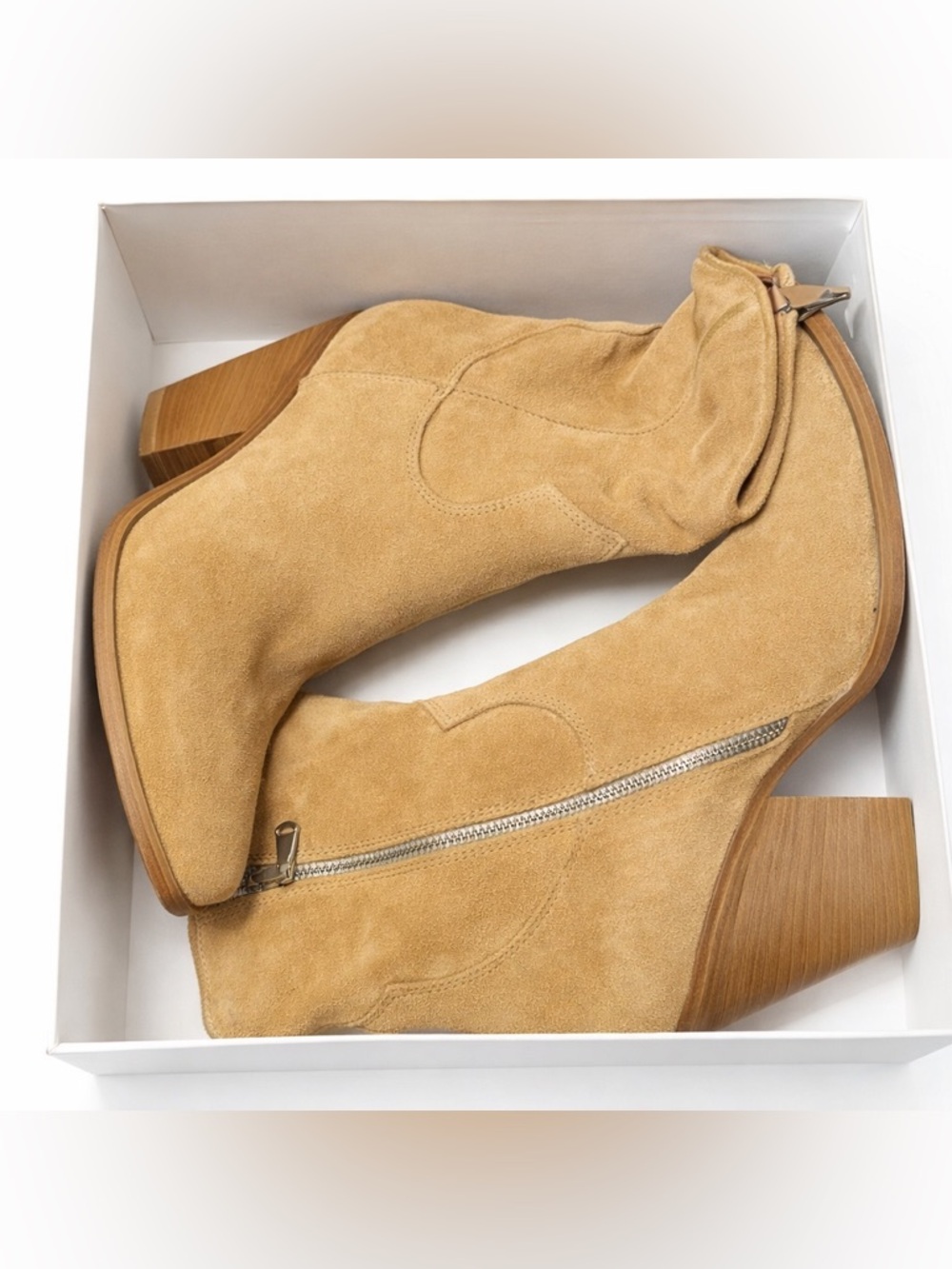 Suede Brayden Western Boot (Sand/Sable)